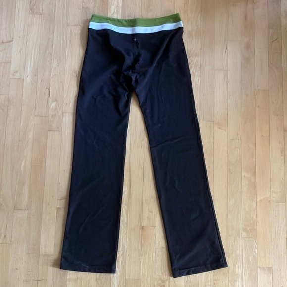 3/$20 Brown Prana yoga pants Large - Picture 11 of 11